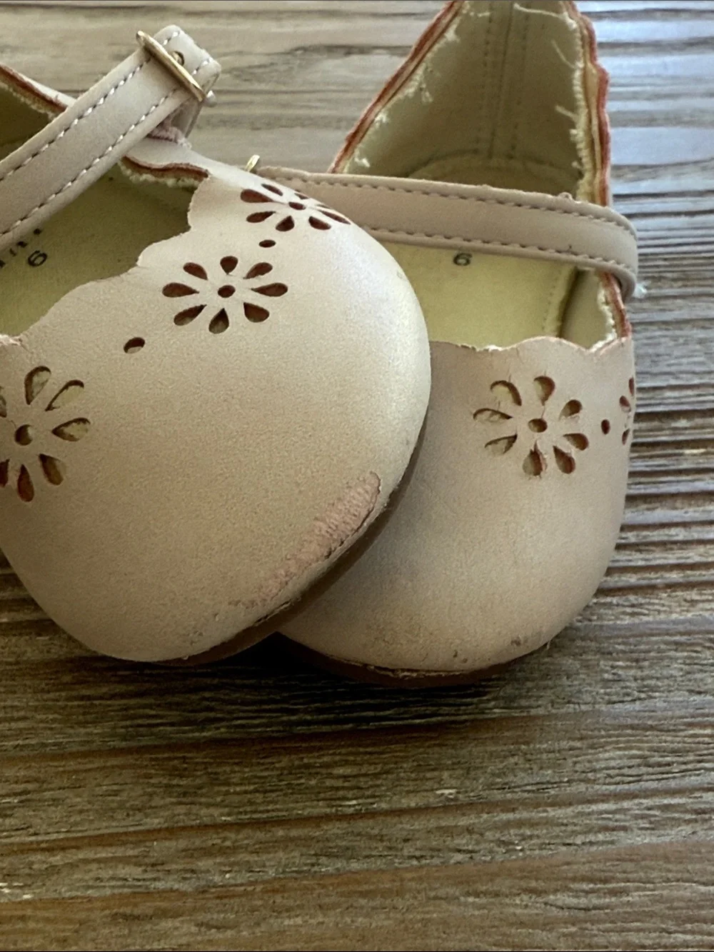 GAP Blush Pink Mary Jane Dress Shoes with Floral Cutouts